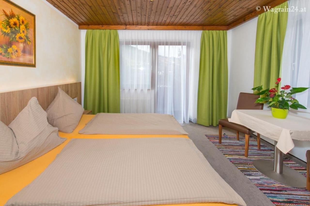 Pension Montana Ваграйн Экстерьер фото